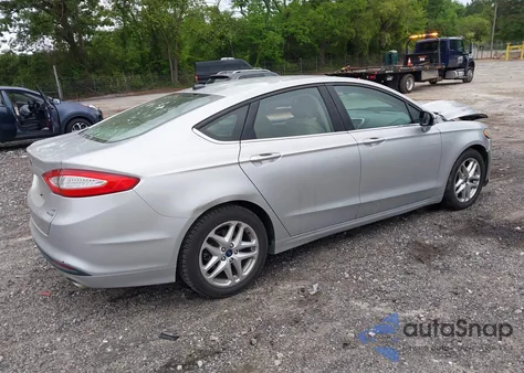 2016 Ford Fusion Se z USA, uszkodzony, nr VIN 1FA6P0HD1G5106232